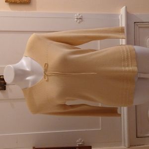 Valerie separates wheat colored top Sz L